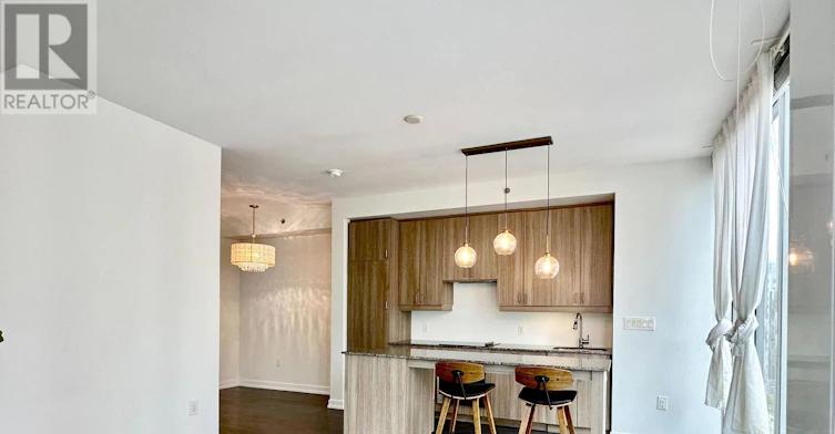 1108-426 University Avenue, Toronto, ON, M5G 1S9 - 11