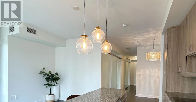 1108-426 University Avenue, Toronto, ON, M5G 1S9 - 6