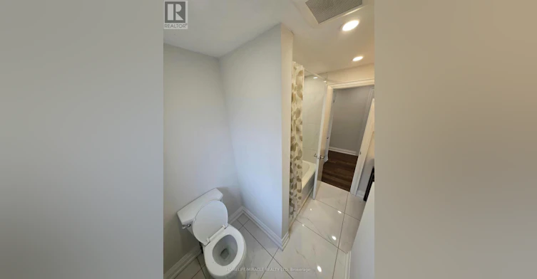MAIN-44 Staley Terrace, Toronto, ON, M1W 2E7 - 12