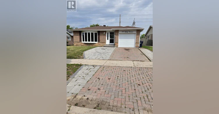 MAIN-44 Staley Terrace, Toronto, ON, M1W 2E7