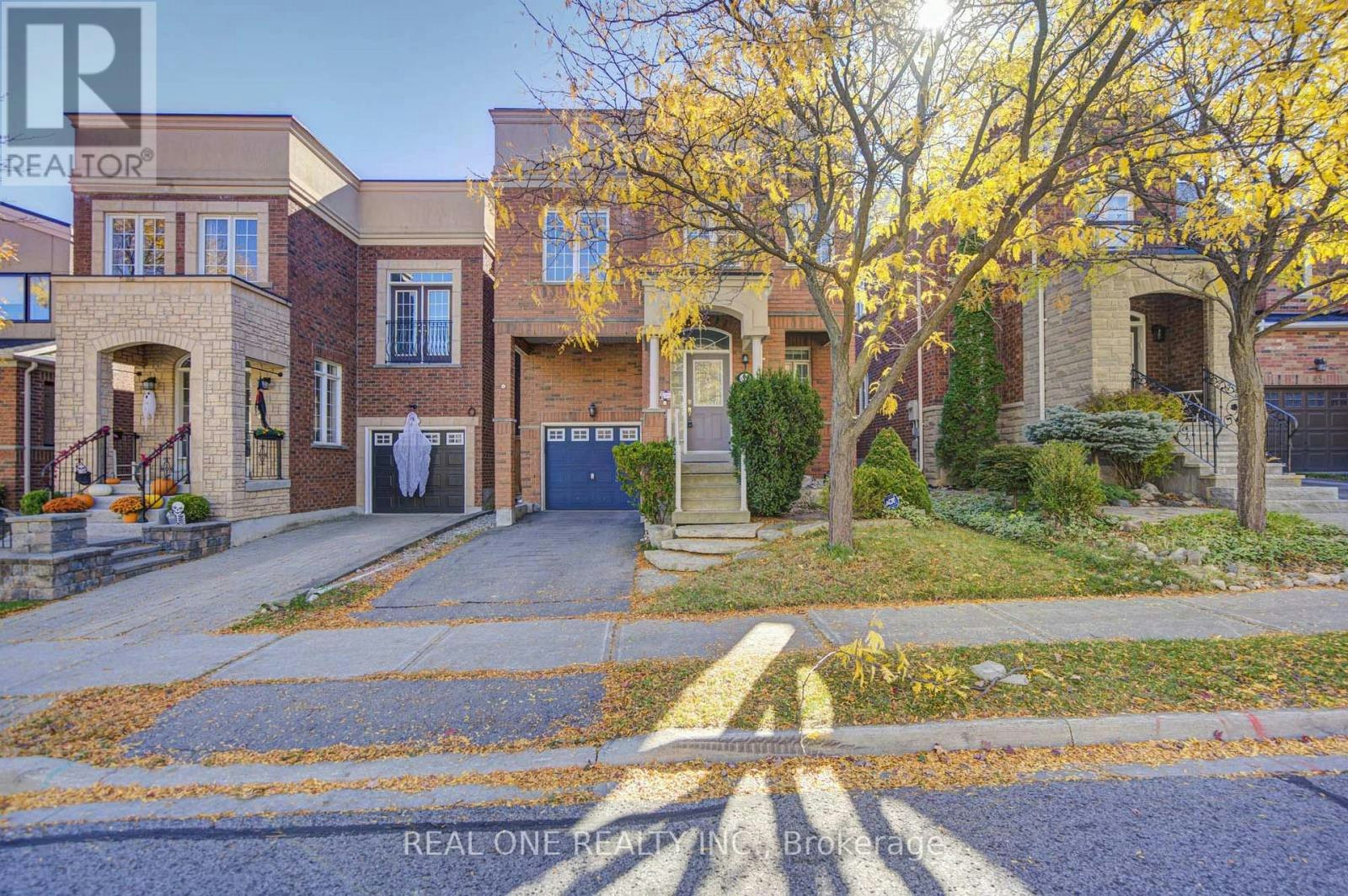 39 Balsamwood Road, Vaughan, ON, L4J 9E2