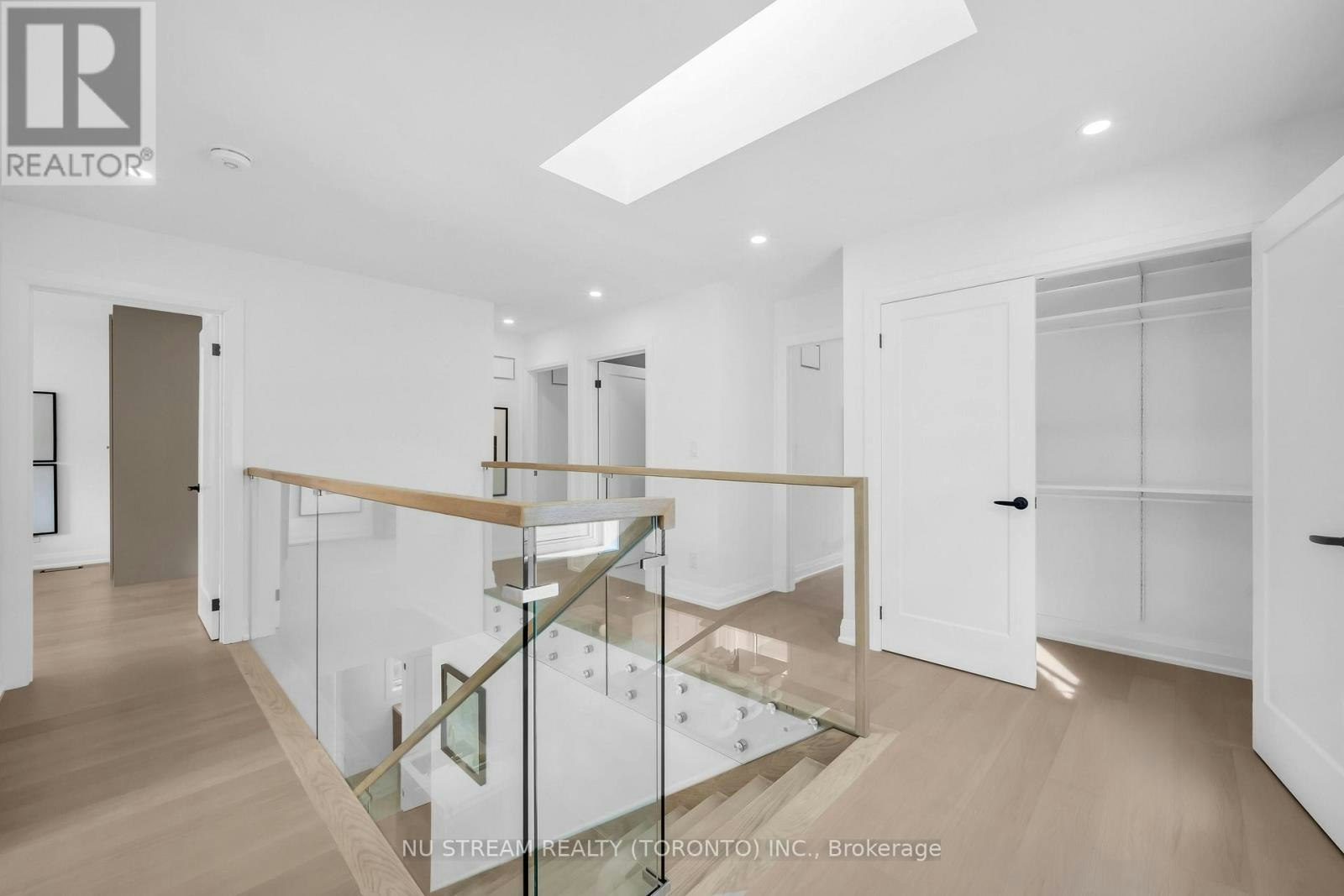323 Winnifred Drive, Georgina, ON, L4P 3B4 - 14