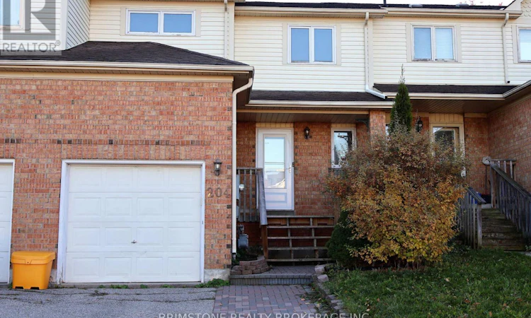 204 Pickett Crescent