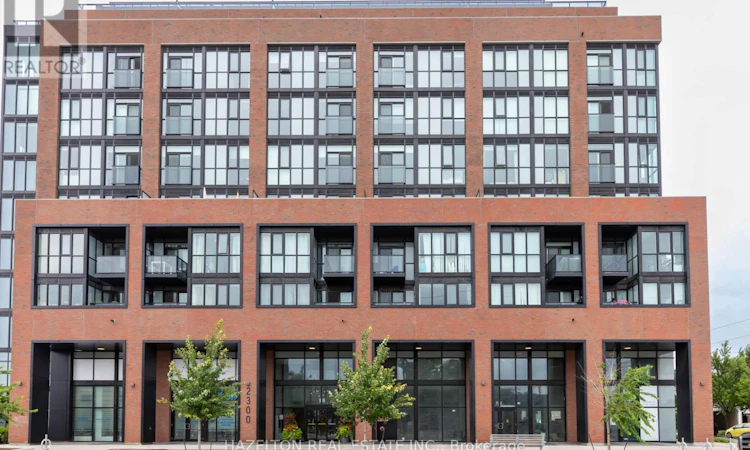 905-2300 St. Clair Avenue W
