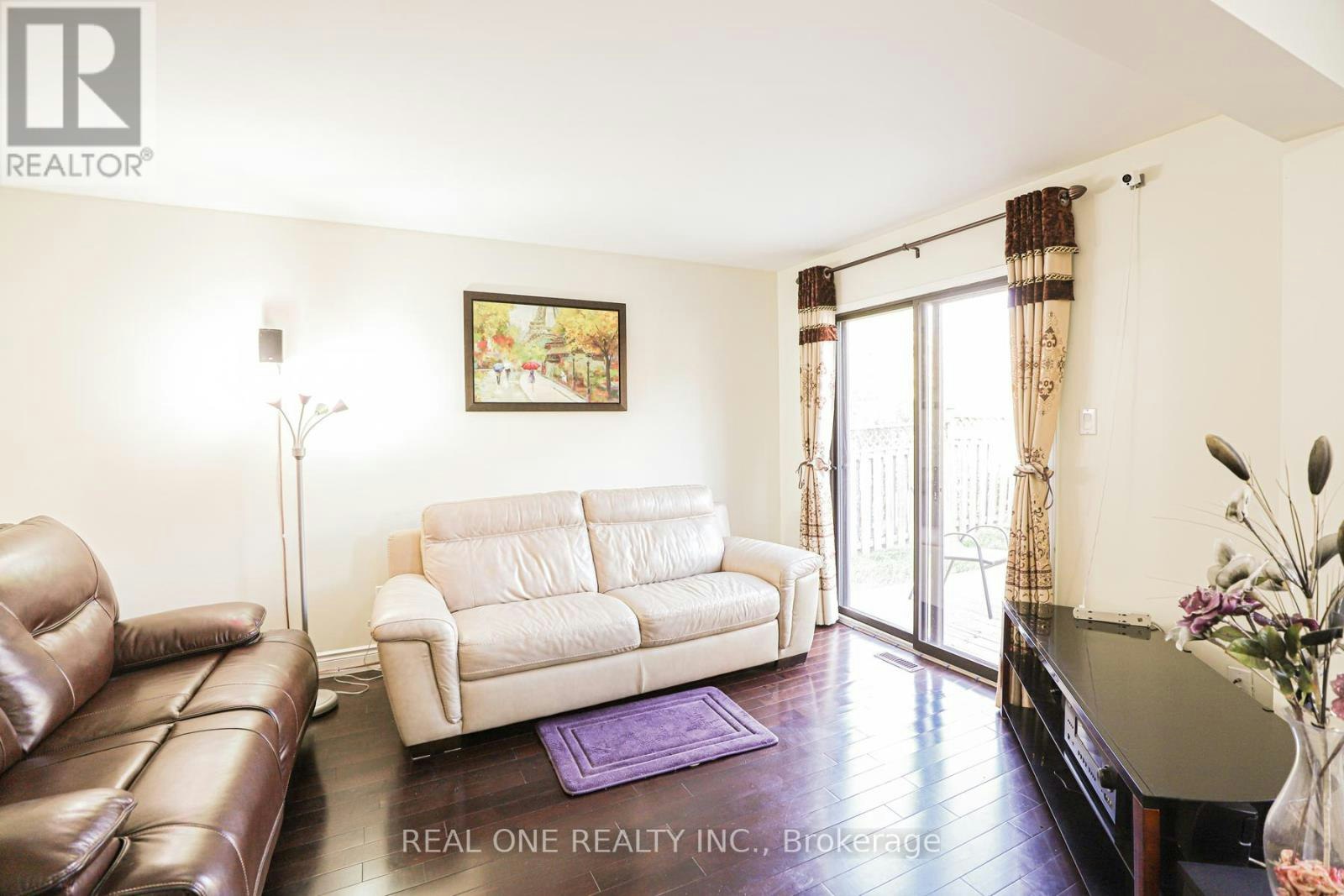 3331 Dovetail Mews, Mississauga, ON, L5L 5E9 - 5