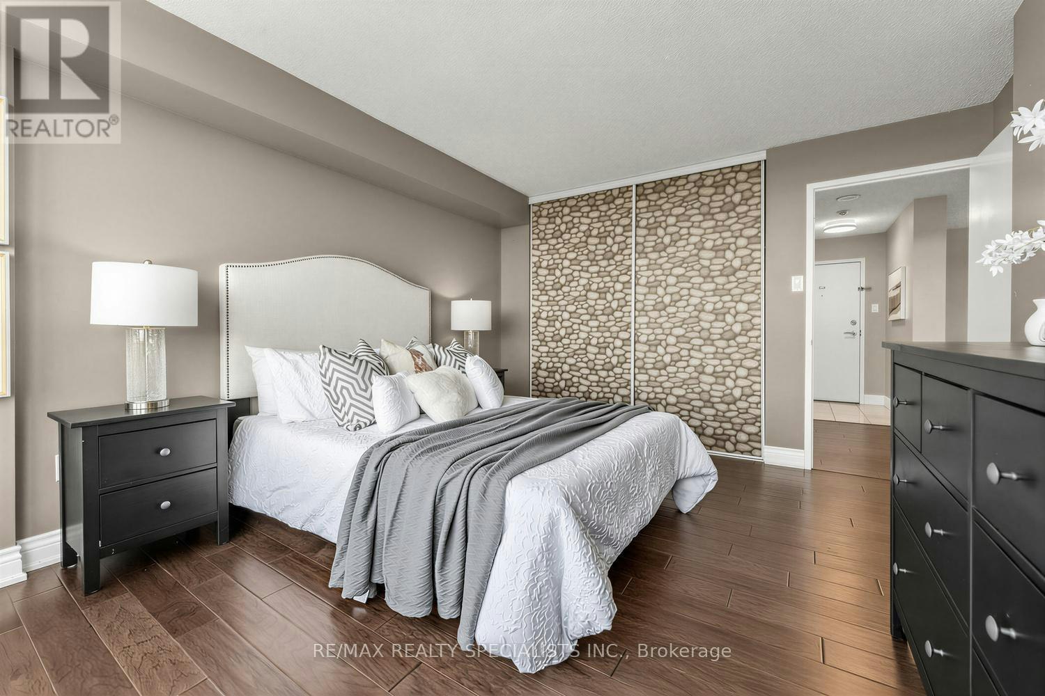 1006-10 Laurelcrest Street, Brampton, ON, L6S 5Y3 - 15