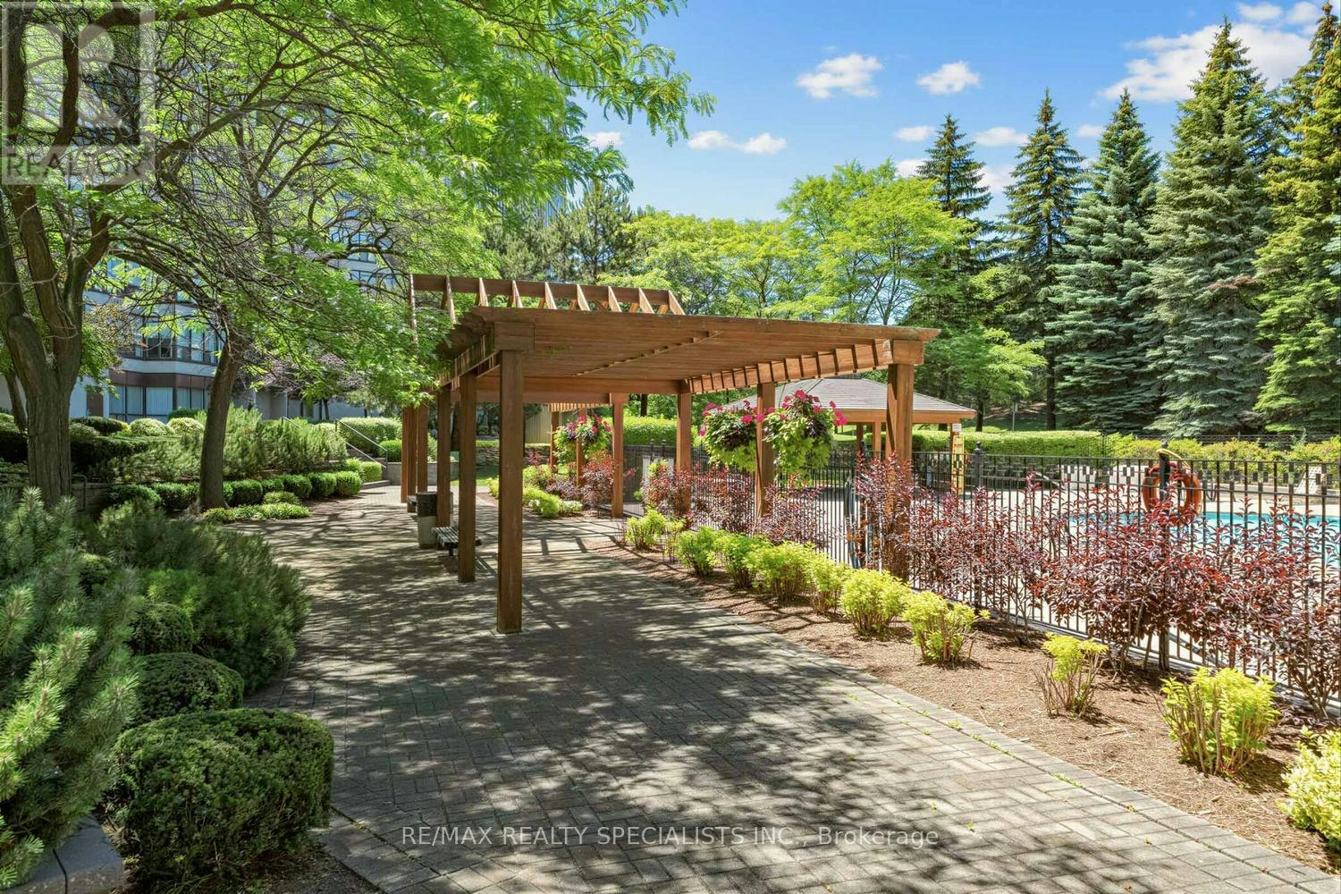 1006-10 Laurelcrest Street, Brampton, ON, L6S 5Y3 - 25