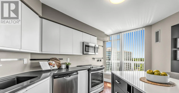 1006-10 Laurelcrest Street, Brampton, ON, L6S 5Y3 - 7