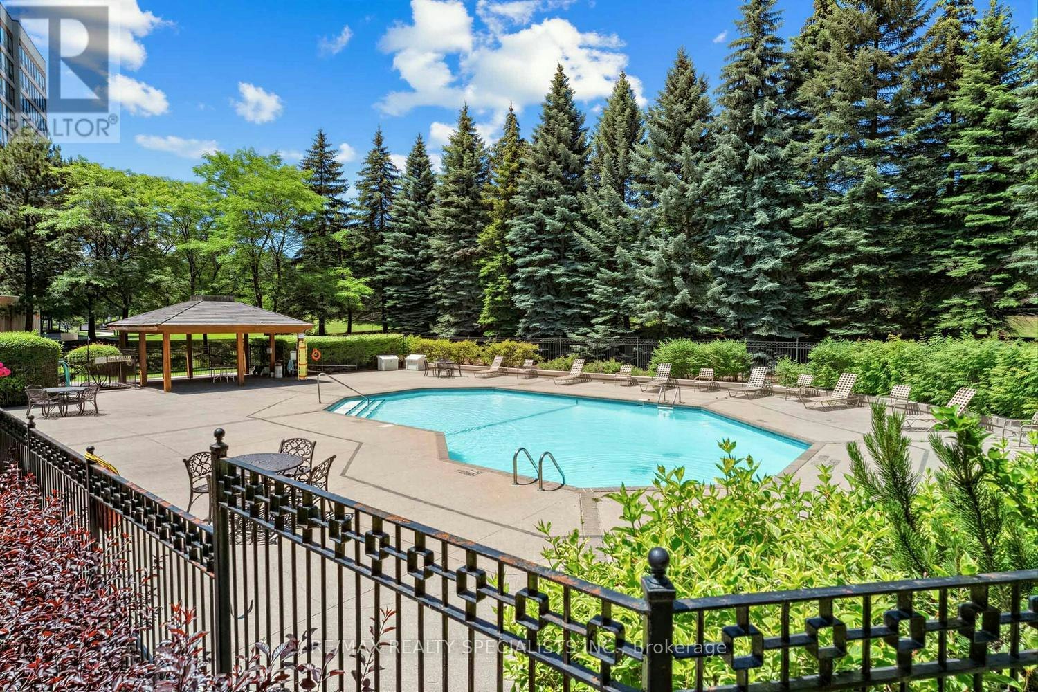 1006-10 Laurelcrest Street, Brampton, ON, L6S 5Y3 - 24