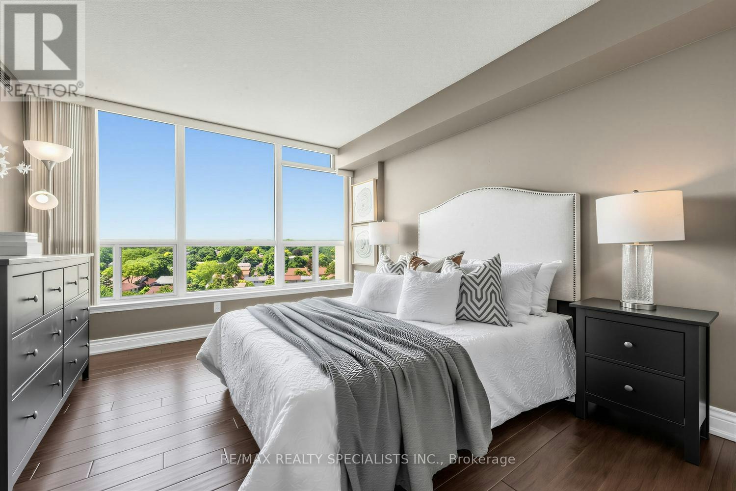 1006-10 Laurelcrest Street, Brampton, ON, L6S 5Y3 - 14