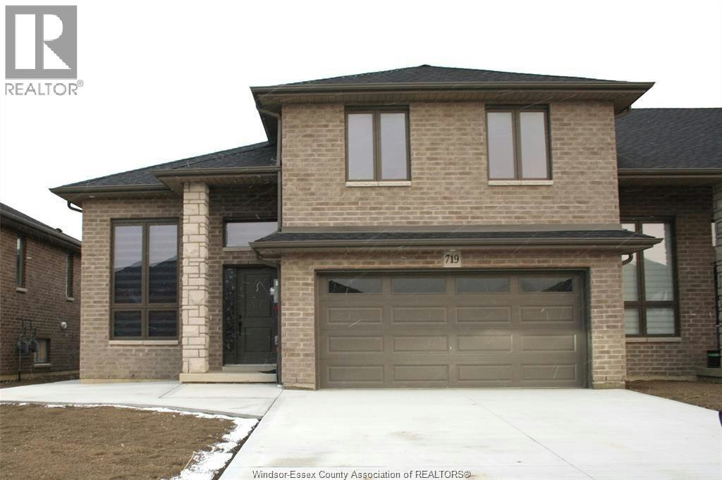 UPPER-719 Faleria Street, Lakeshore, ON, N8L 0K1