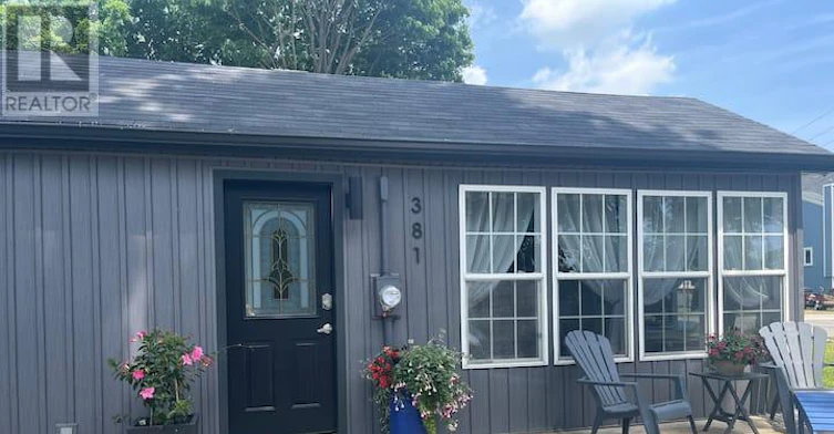381 Front Street, Port Stanley, ON, N5L 1G1 - 3