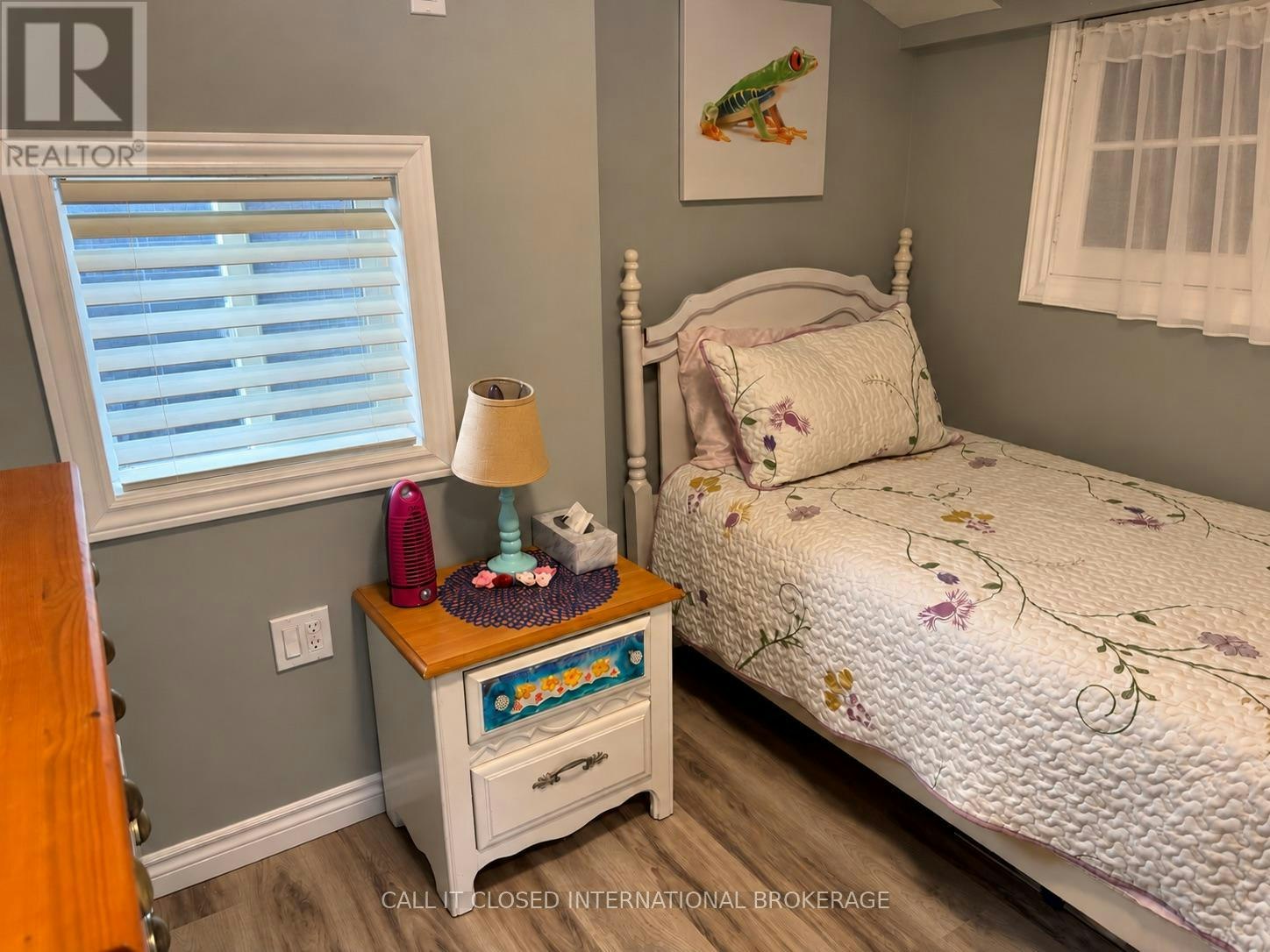 381 Front Street, Port Stanley, ON, N5L 1G1 - 5