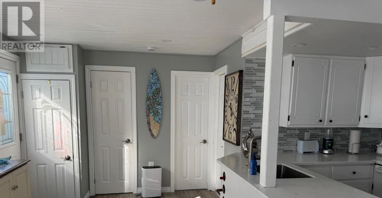 381 Front Street, Port Stanley, ON, N5L 1G1 - 4