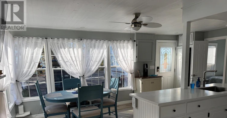 381 Front Street, Port Stanley, ON, N5L 1G1 - 9