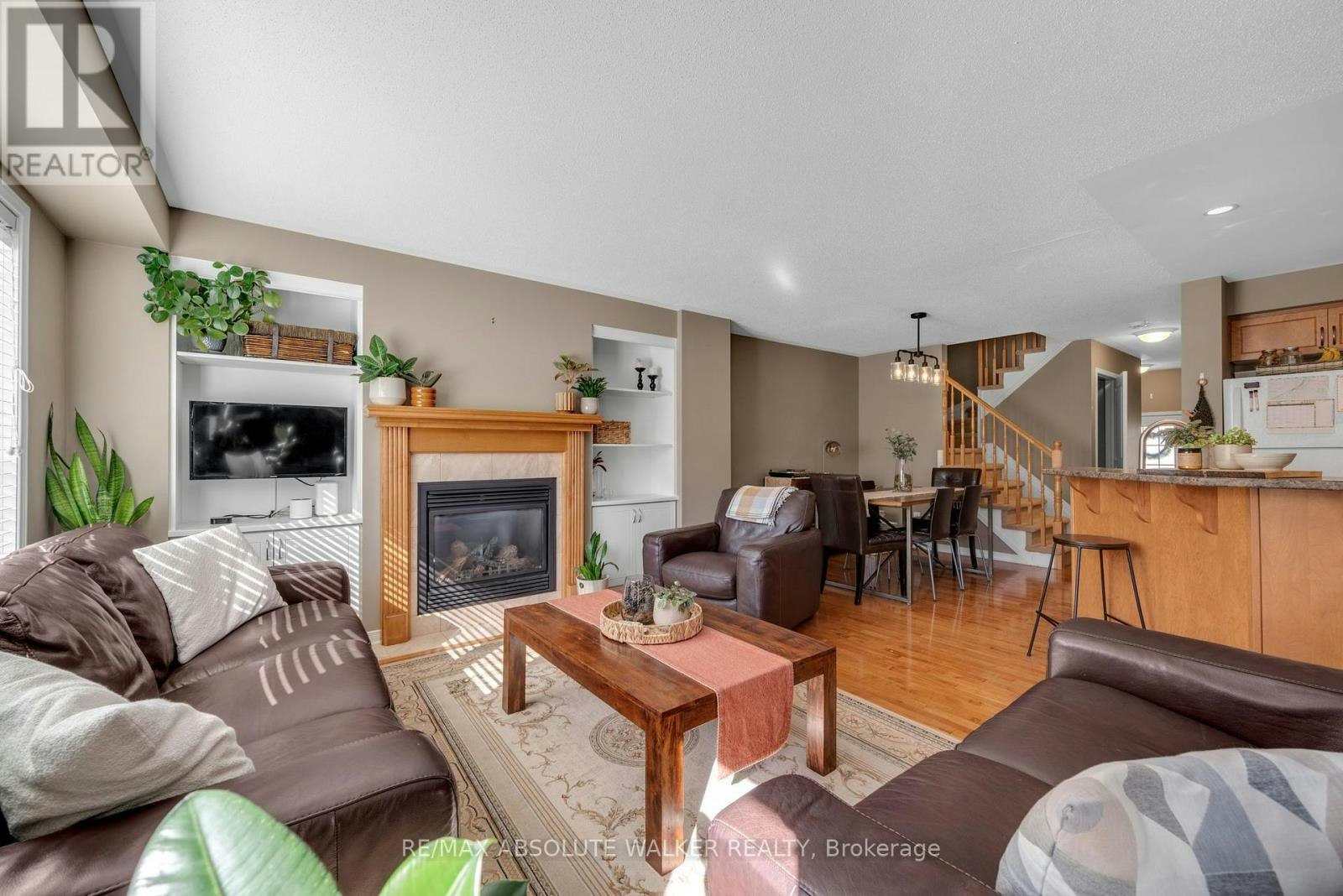 518 Fordell Avenue, Ottawa, ON, K2W 0B4 - 7