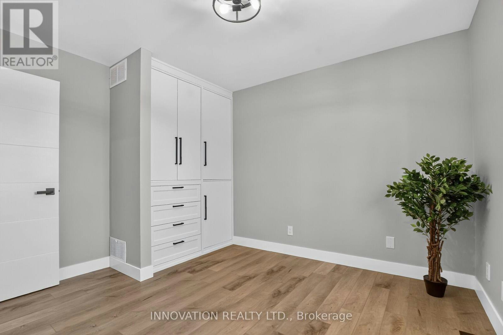 62 Trailway Circle, Ottawa, ON, K2S 1E2 - 30