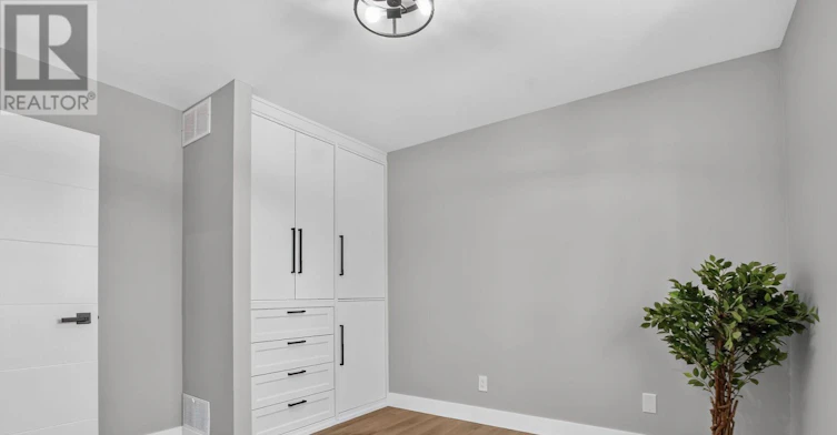62 Trailway Circle, Ottawa, ON, K2S 1E2 - 30