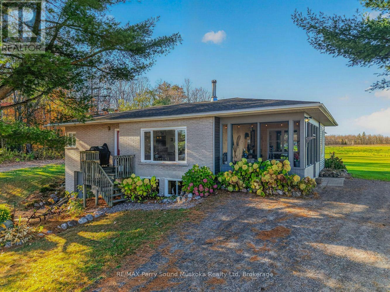62 Sunnyshore Estate Road, Seguin, ON, P2A 2W9