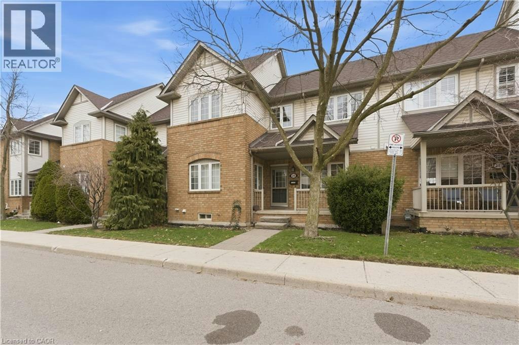 25-100 Beddoe Drive, Hamilton, ON, L8P 4Z2