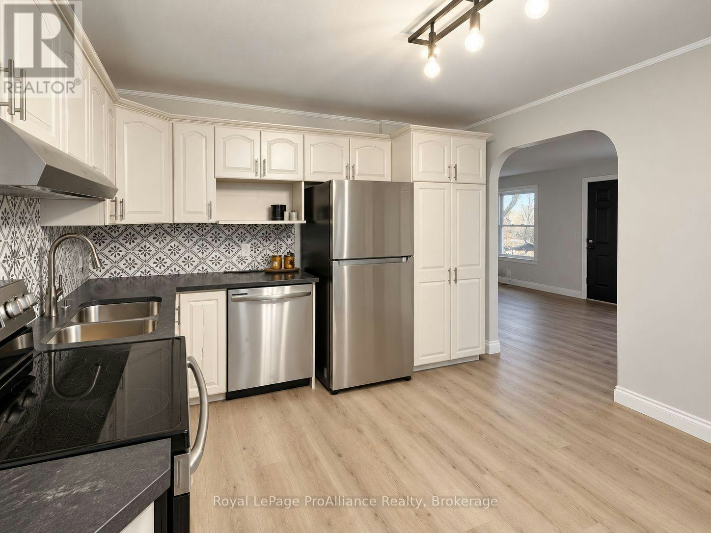 1455 County 3 Road, Prince Edward County, ON, K0K 1L0 - 6