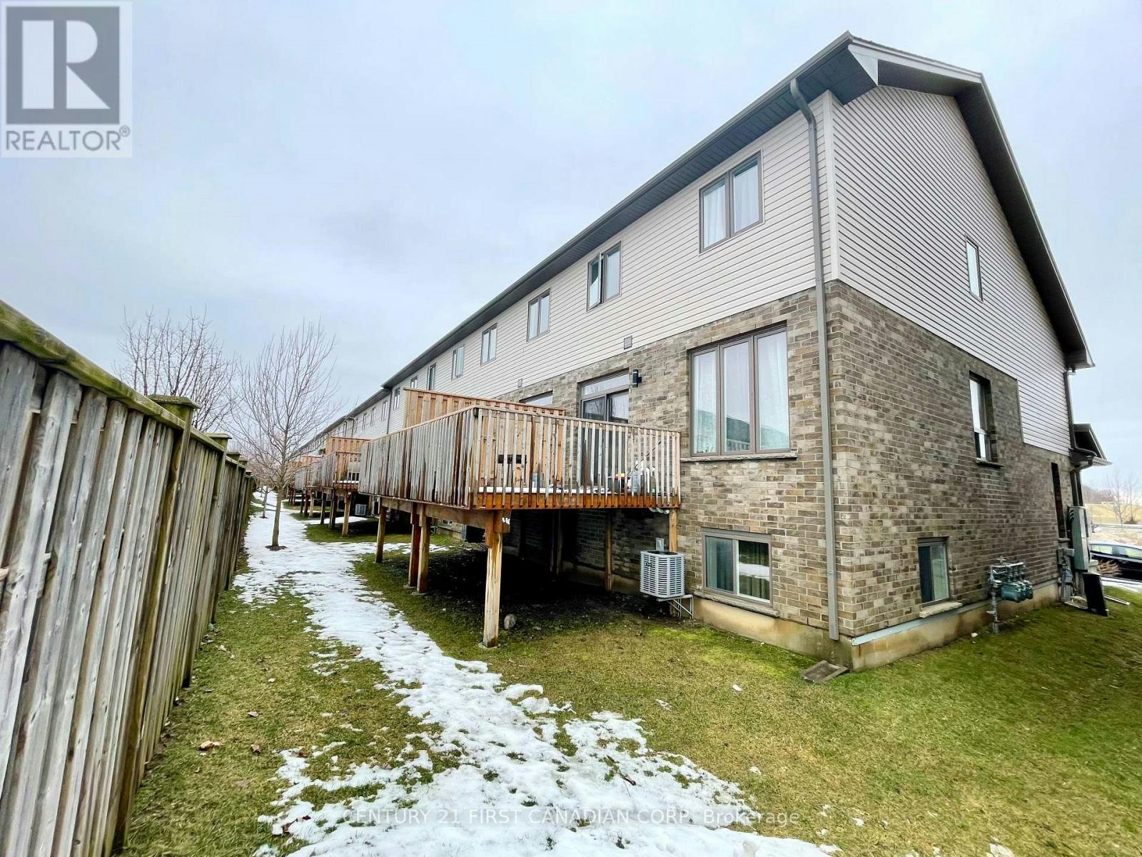 197-1960 Dalmagarry Road, London, ON, N6G 0T8 - 2