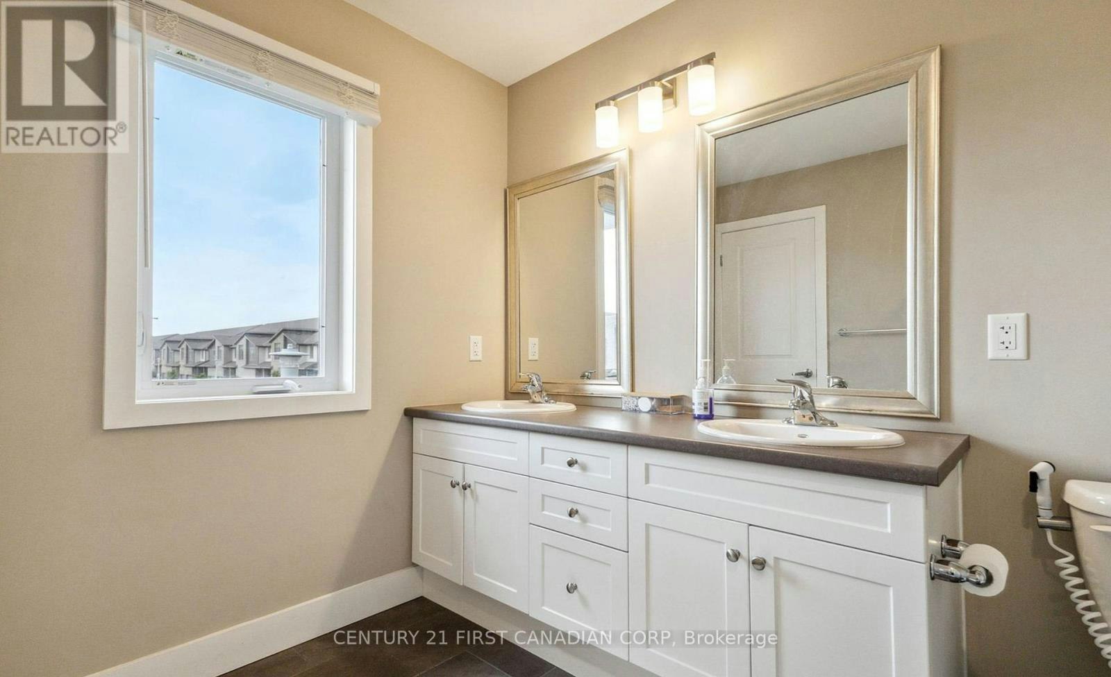 197-1960 Dalmagarry Road, London, ON, N6G 0T8 - 13