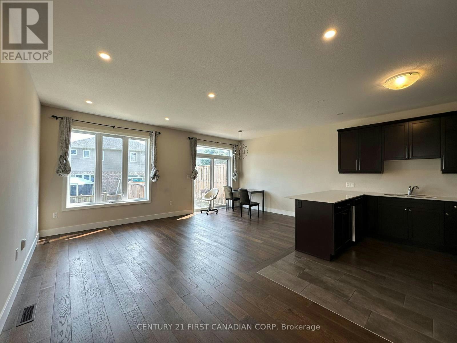 197-1960 Dalmagarry Road, London, ON, N6G 0T8 - 5