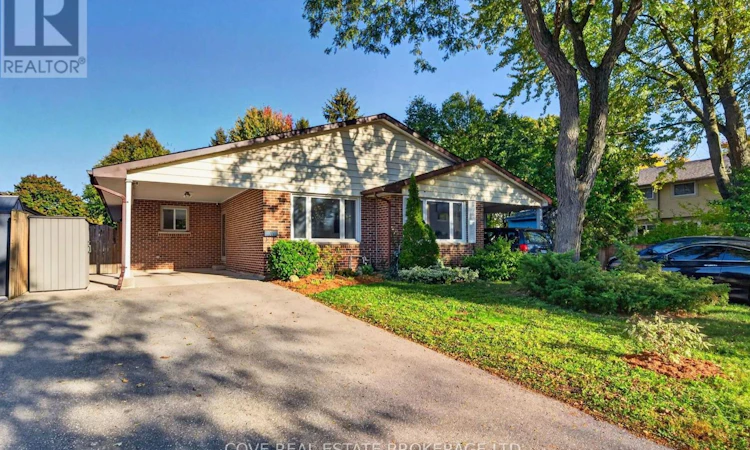 38 Ranchwood Crescent