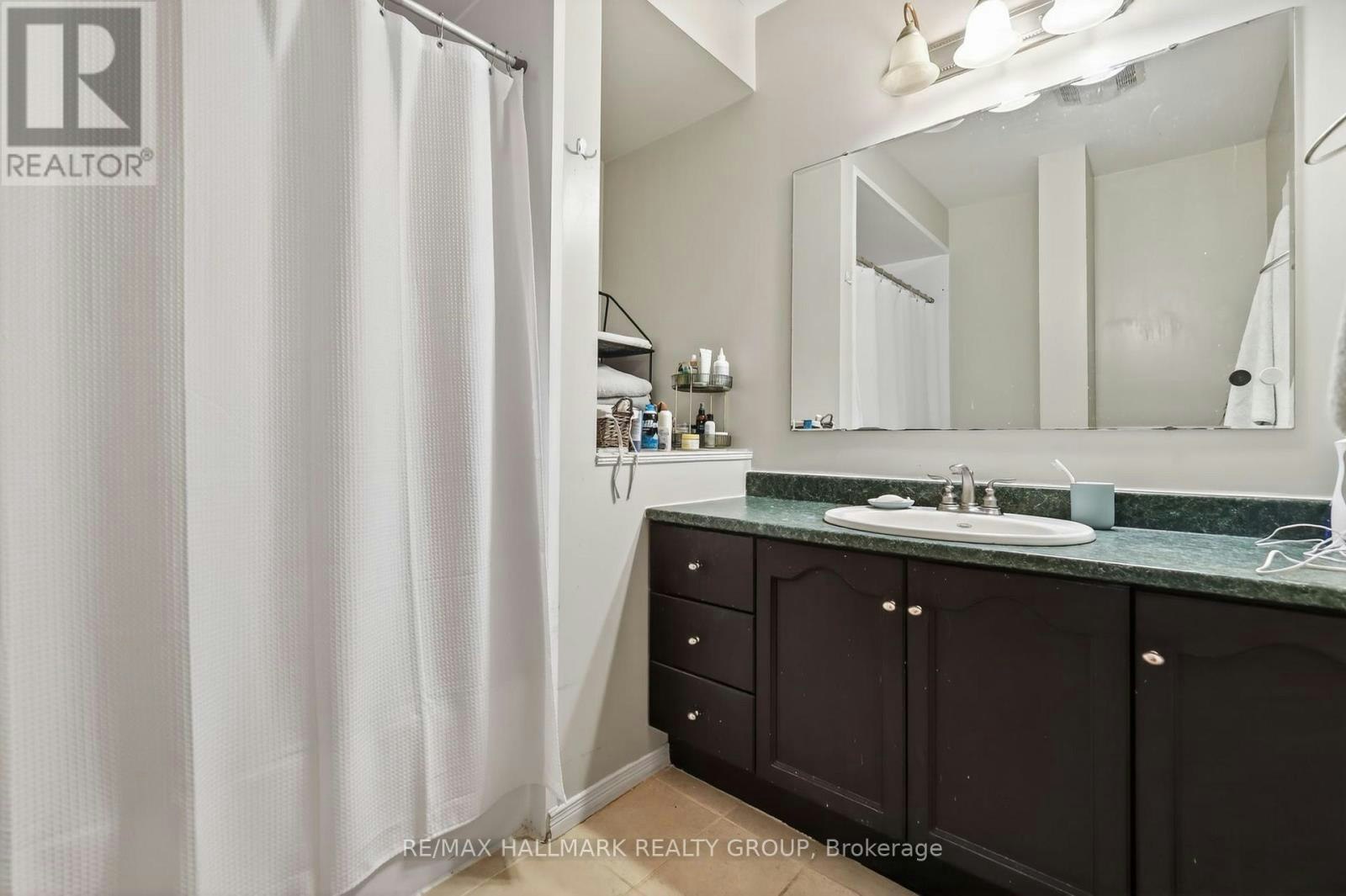 2-50 Aylmer Avenue, Ottawa, ON, K1S 2X1 - 16