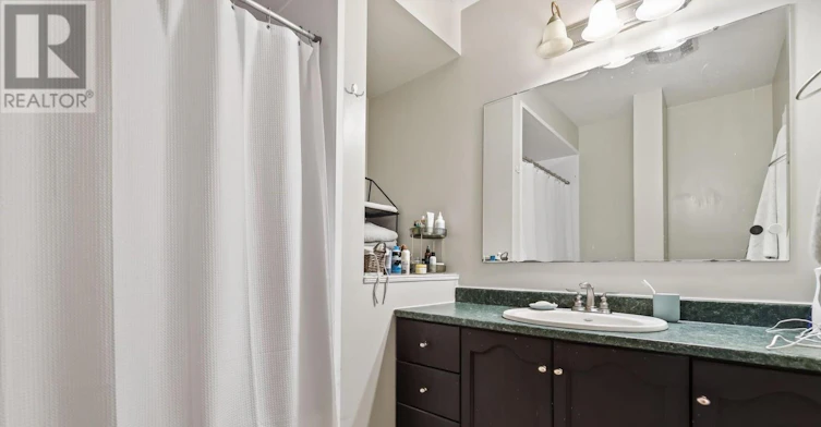 2-50 Aylmer Avenue, Ottawa, ON, K1S 2X1 - 16