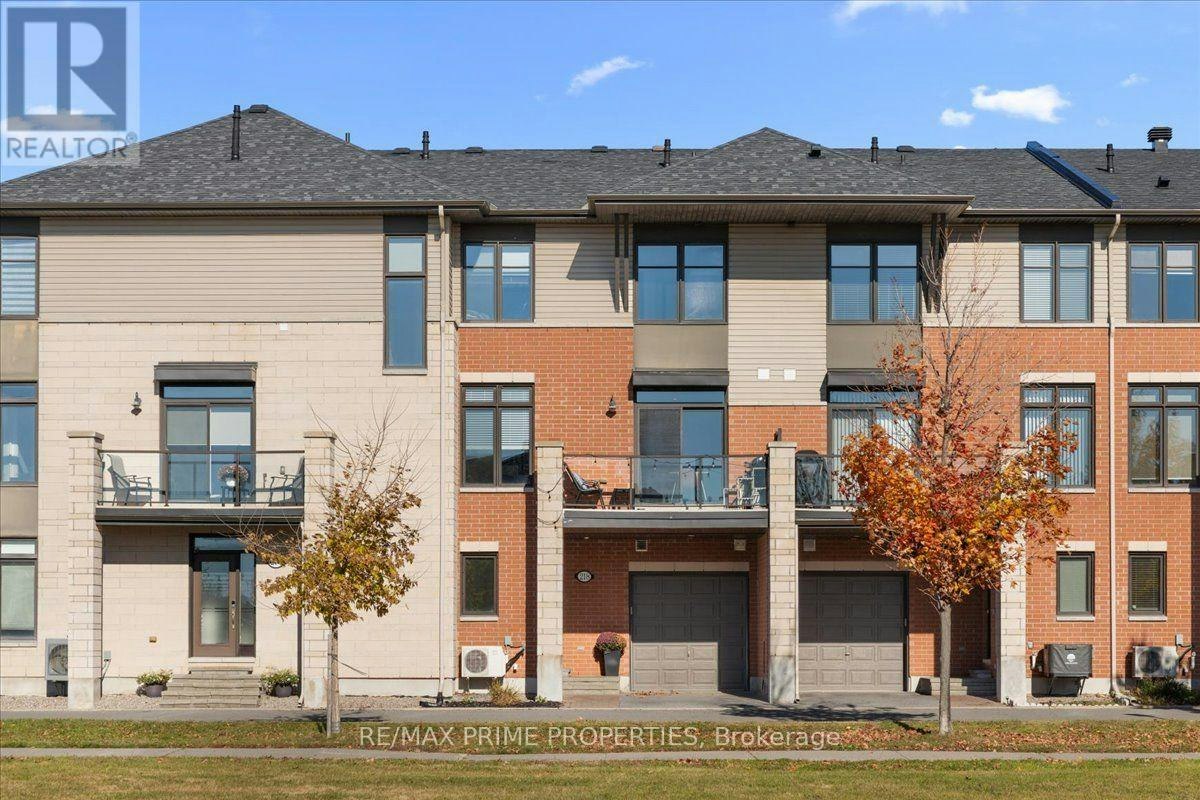 218 Chaperal Private, Ottawa, ON, K4A 0Y2