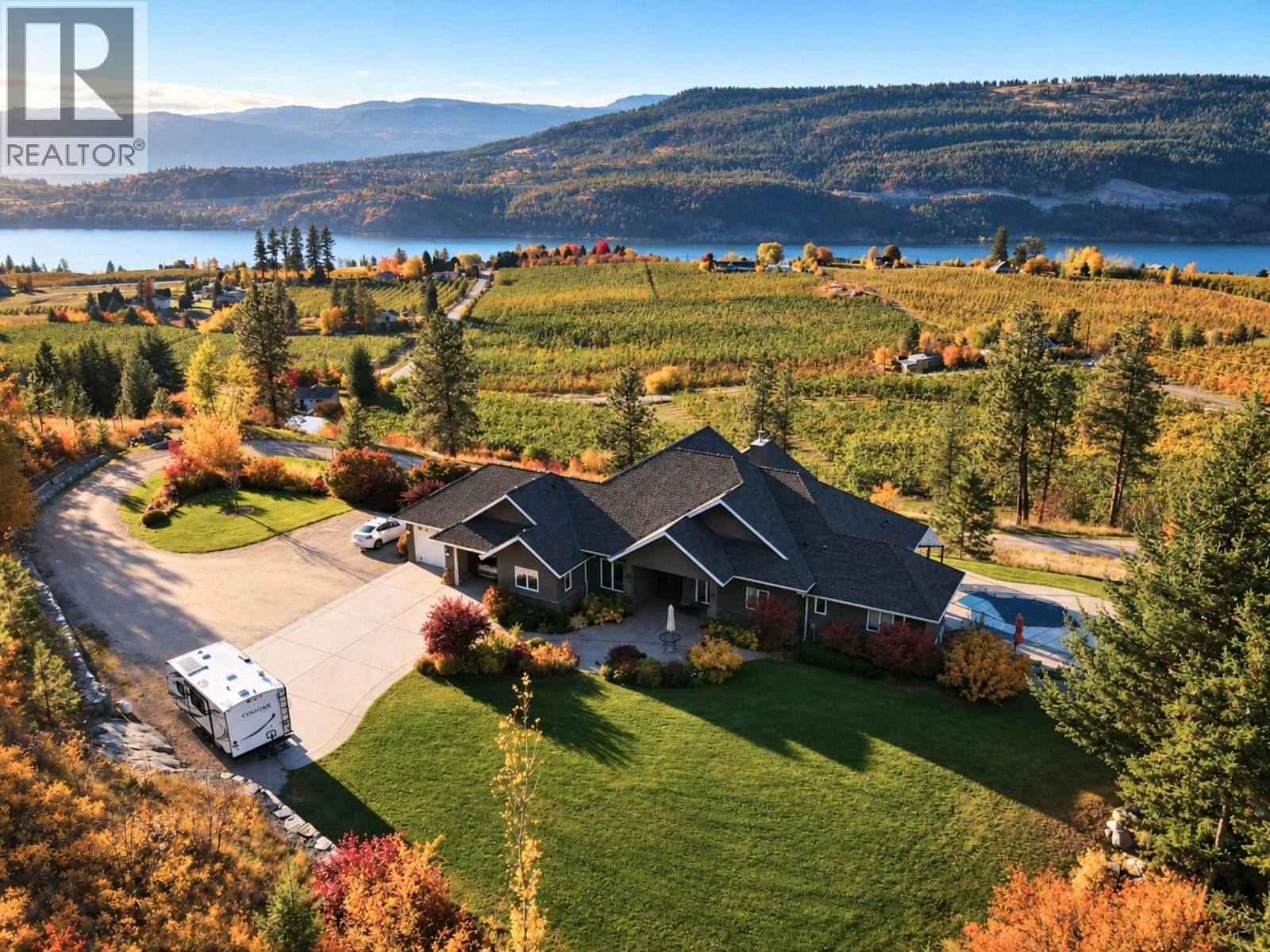 13615 Middle Bench Road, Lake Country, BC, V4V 2B4