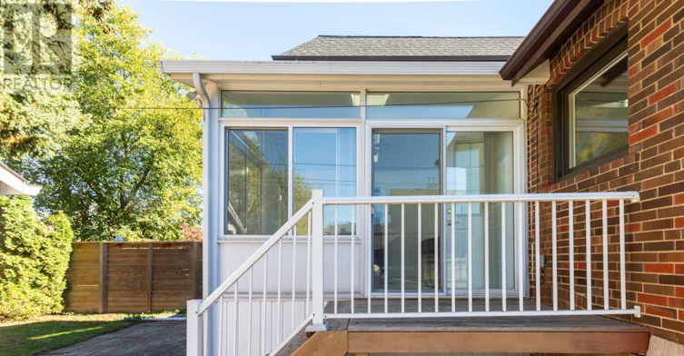 208 Floyd Avenue, Toronto, ON, M4J 2J1 - 33