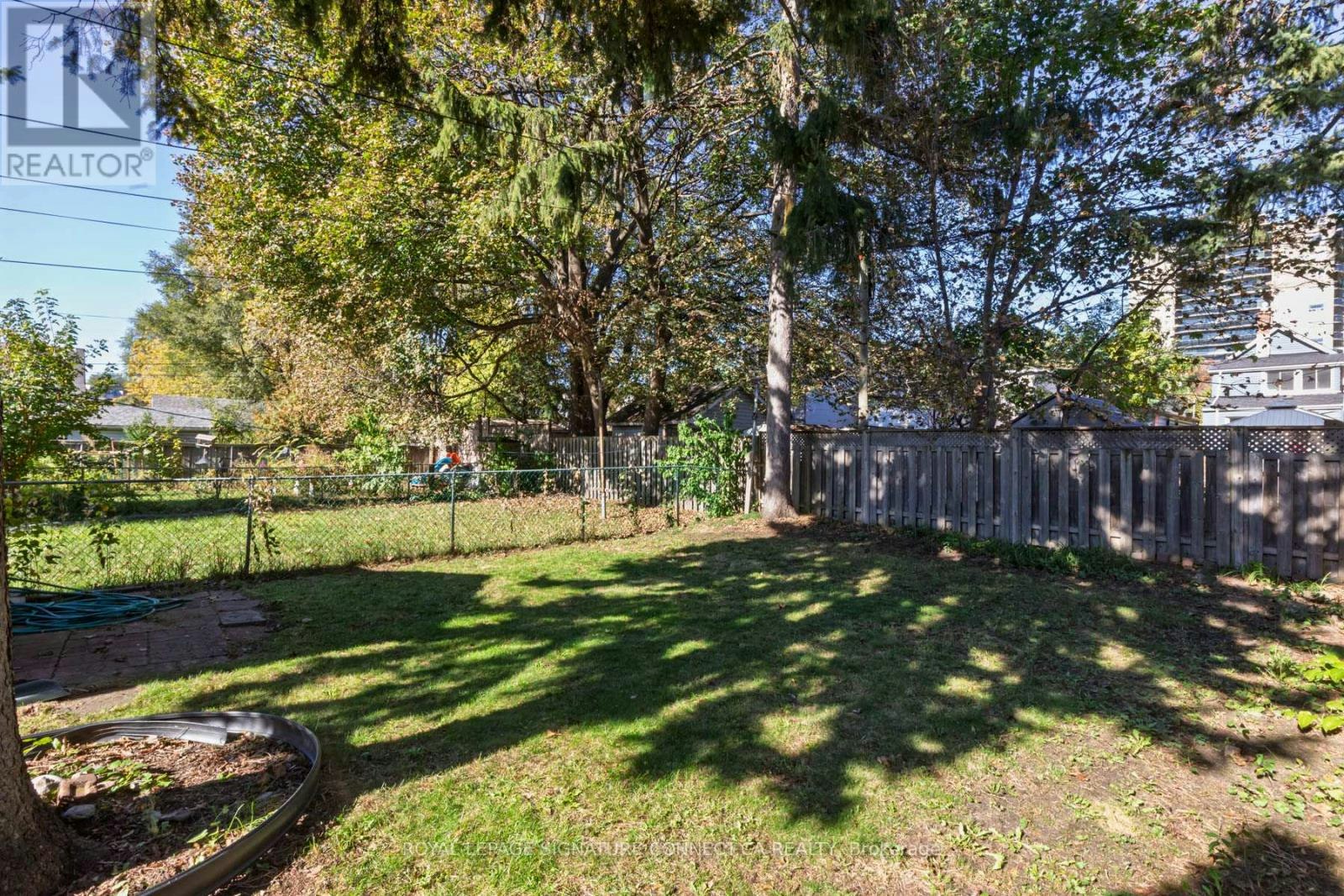 208 Floyd Avenue, Toronto, ON, M4J 2J1 - 37