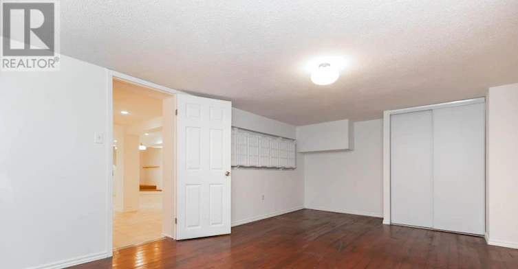 208 Floyd Avenue, Toronto, ON, M4J 2J1 - 27