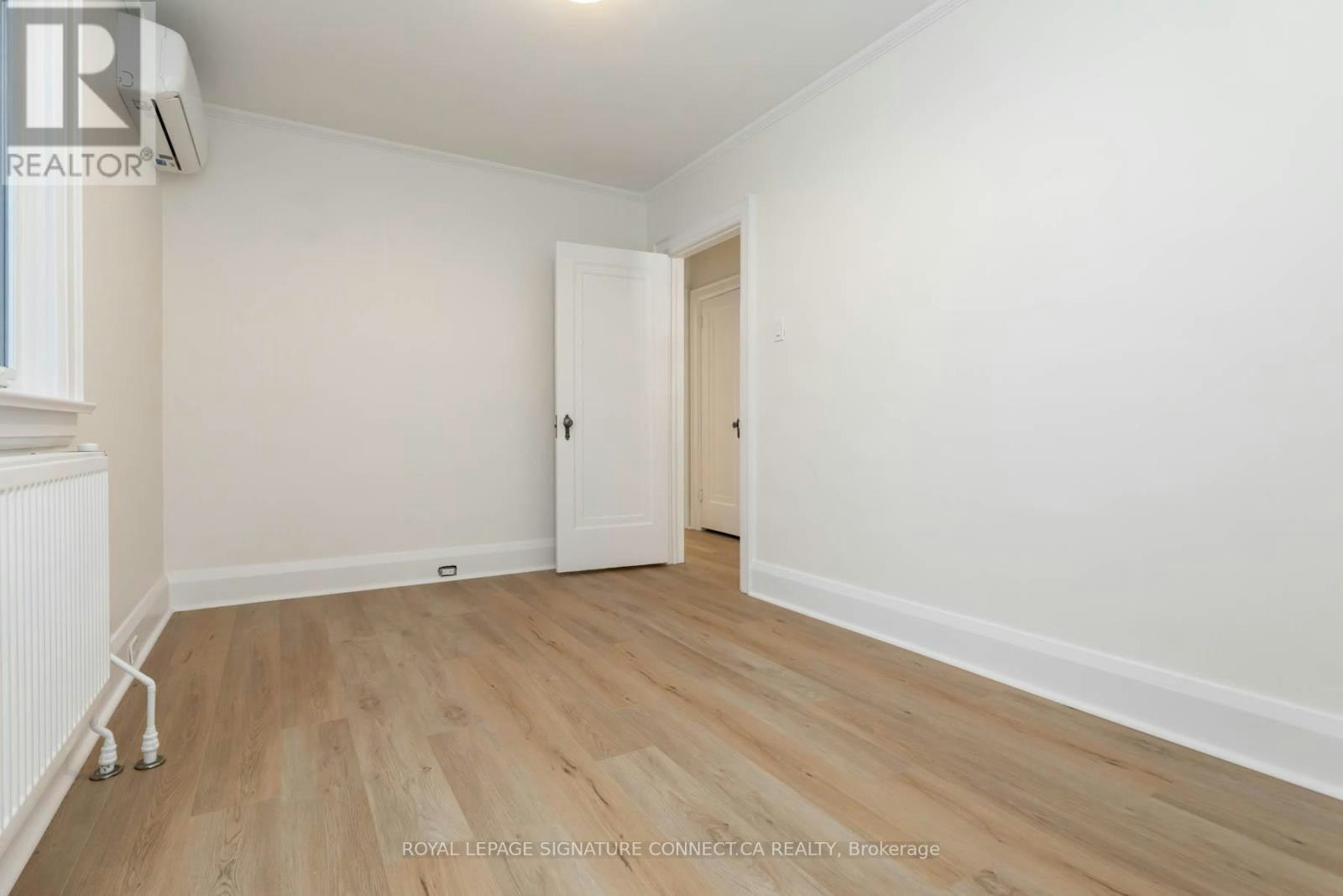 208 Floyd Avenue, Toronto, ON, M4J 2J1 - 20