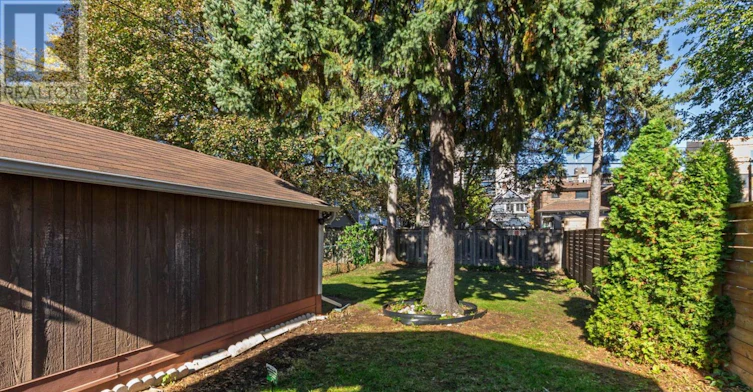 208 Floyd Avenue, Toronto, ON, M4J 2J1 - 34