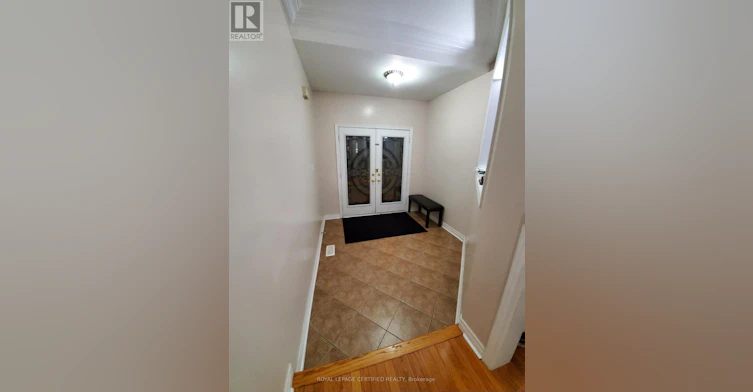 UPPER LEVEL-35 Citadel Crescent, Brampton, ON, L6P 1X8 - 8