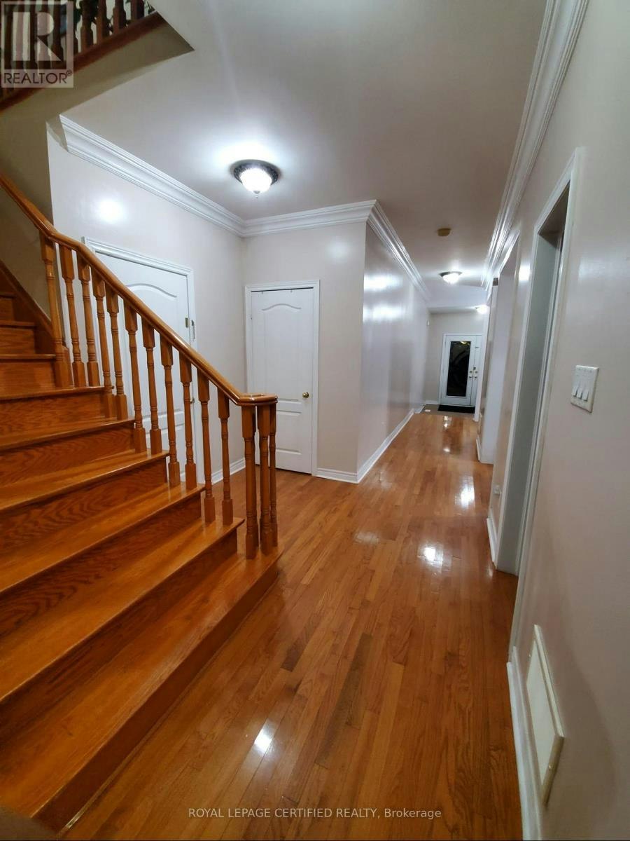 UPPER LEVEL-35 Citadel Crescent, Brampton, ON, L6P 1X8 - 12