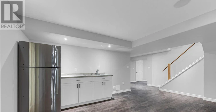 LOWER-159 Valera Drive, Hamilton, ON, L8E 4T1 - 9