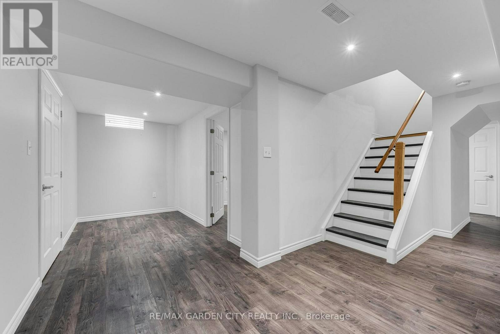 LOWER-159 Valera Drive, Hamilton, ON, L8E 4T1 - 3