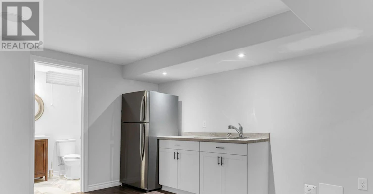 LOWER-159 Valera Drive, Hamilton, ON, L8E 4T1 - 8