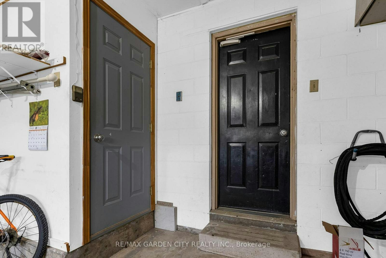 LOWER-159 Valera Drive, Hamilton, ON, L8E 4T1