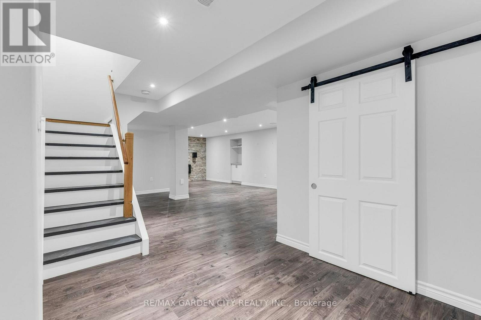 LOWER-159 Valera Drive, Hamilton, ON, L8E 4T1 - 2