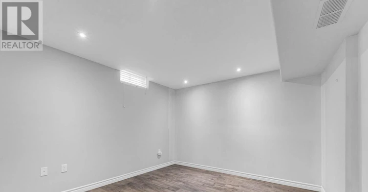 LOWER-159 Valera Drive, Hamilton, ON, L8E 4T1 - 11