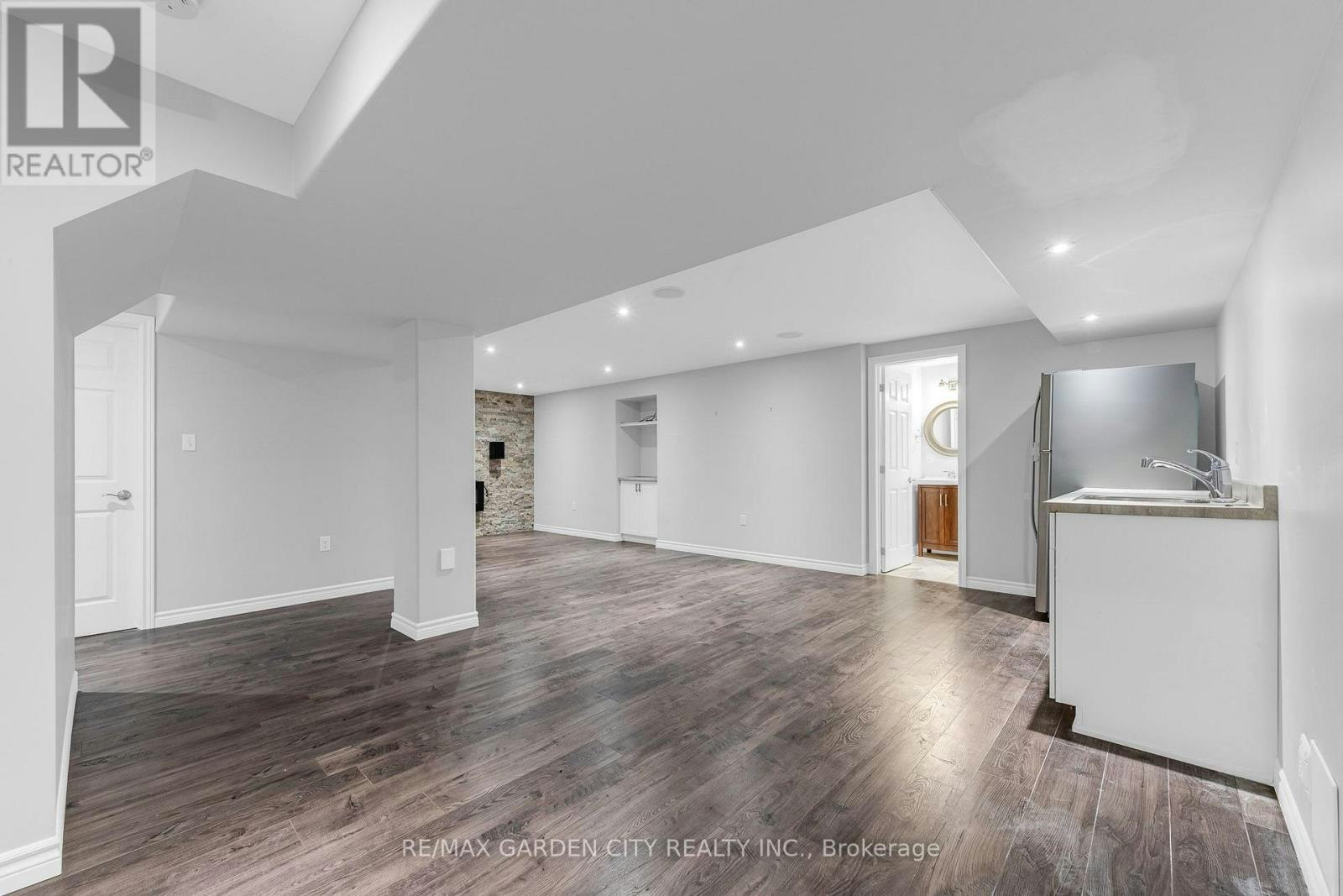 LOWER-159 Valera Drive, Hamilton, ON, L8E 4T1 - 6