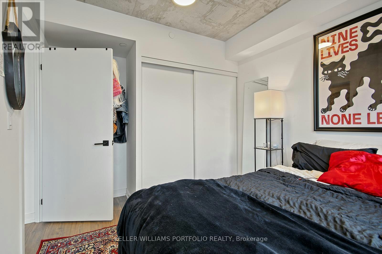 603-2 Augusta Avenue, Toronto, ON, M5V 0T3 - 20