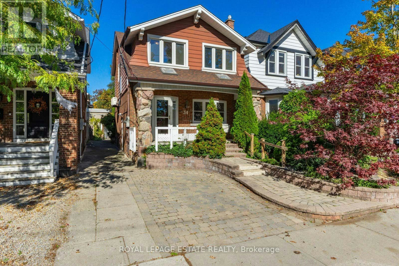 34 Bracken Avenue, Toronto, ON, M4E 1N5
