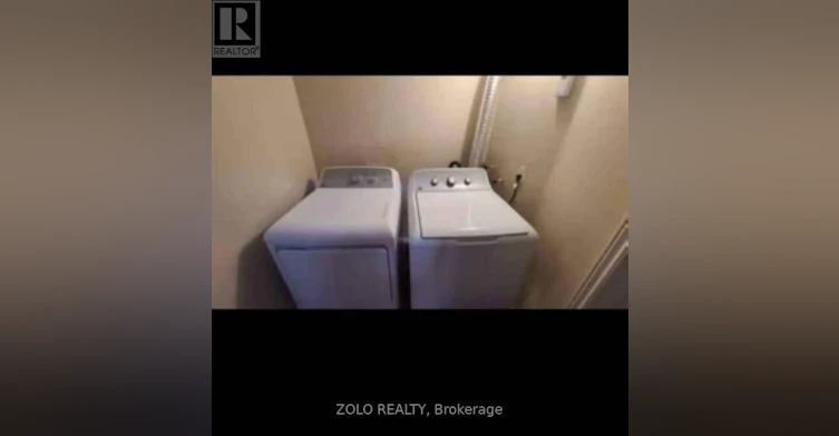 61 Longford Drive, Newmarket, ON, L3Y 2Y6 - 8